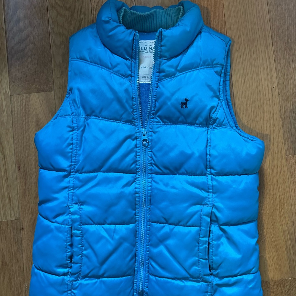 Old Navy Girl Blue Fleece Vest 

- Wore couple of times perfect conditions
